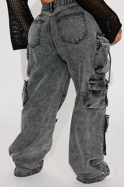Jeans Cargo Millie – Acid Wash Negro